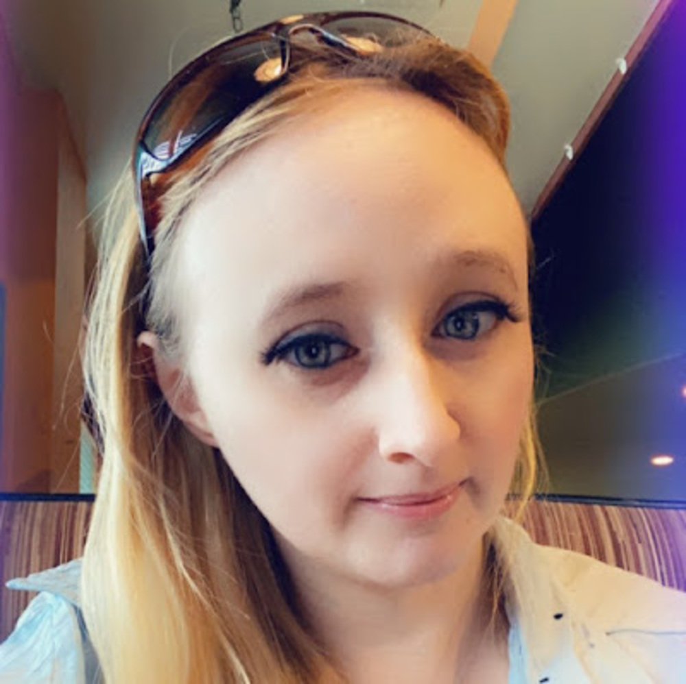 Meet your Posher, Kimberly